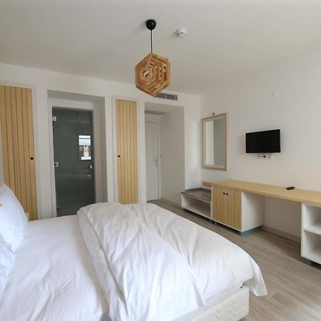 Hotel White Orange Smirne Esterno foto