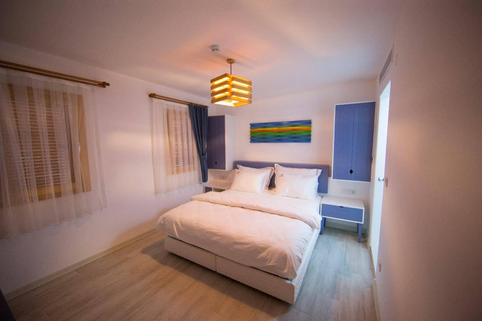 Hotel White Orange Smirne Esterno foto