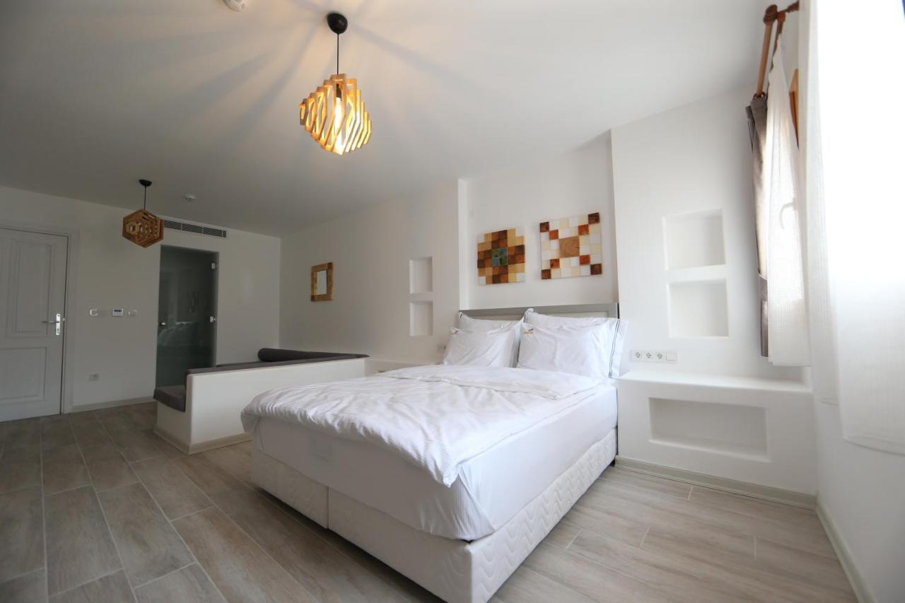 Hotel White Orange Smirne Esterno foto